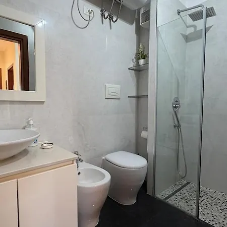 Apartamento 20 Bs New Bazaar *