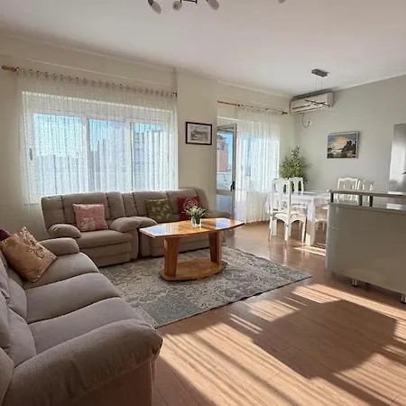 Appartement 20 Bs New Bazaar
