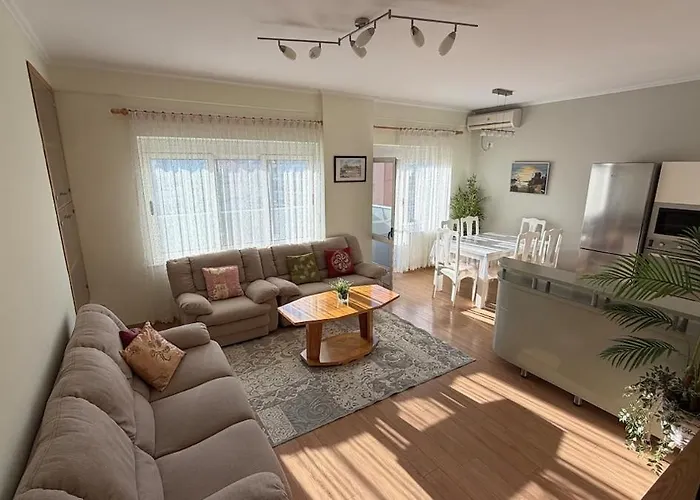 20 Bs New Bazaar Apartman *