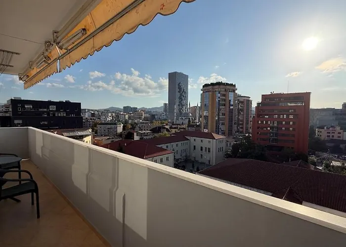 20 Bs New Bazaar Apartman Tirana